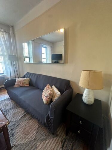 1 Bedroom 1 Bath SAS Unit - 4 in NYC
