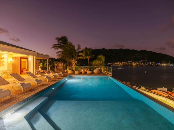 Mapai 5BR in Orient Bayrs - Breathtaking Getaway